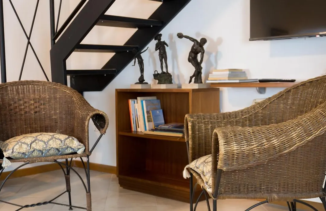 Authentic Apartment Toledo - Green Chiaia Three-1
